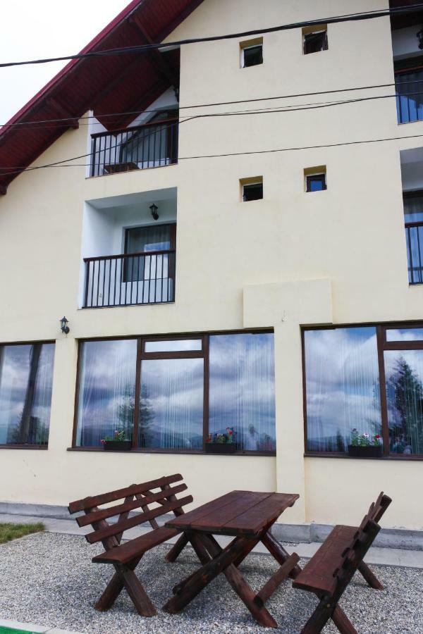 Hotel Perla Muntilor Rânca Zewnętrze zdjęcie
