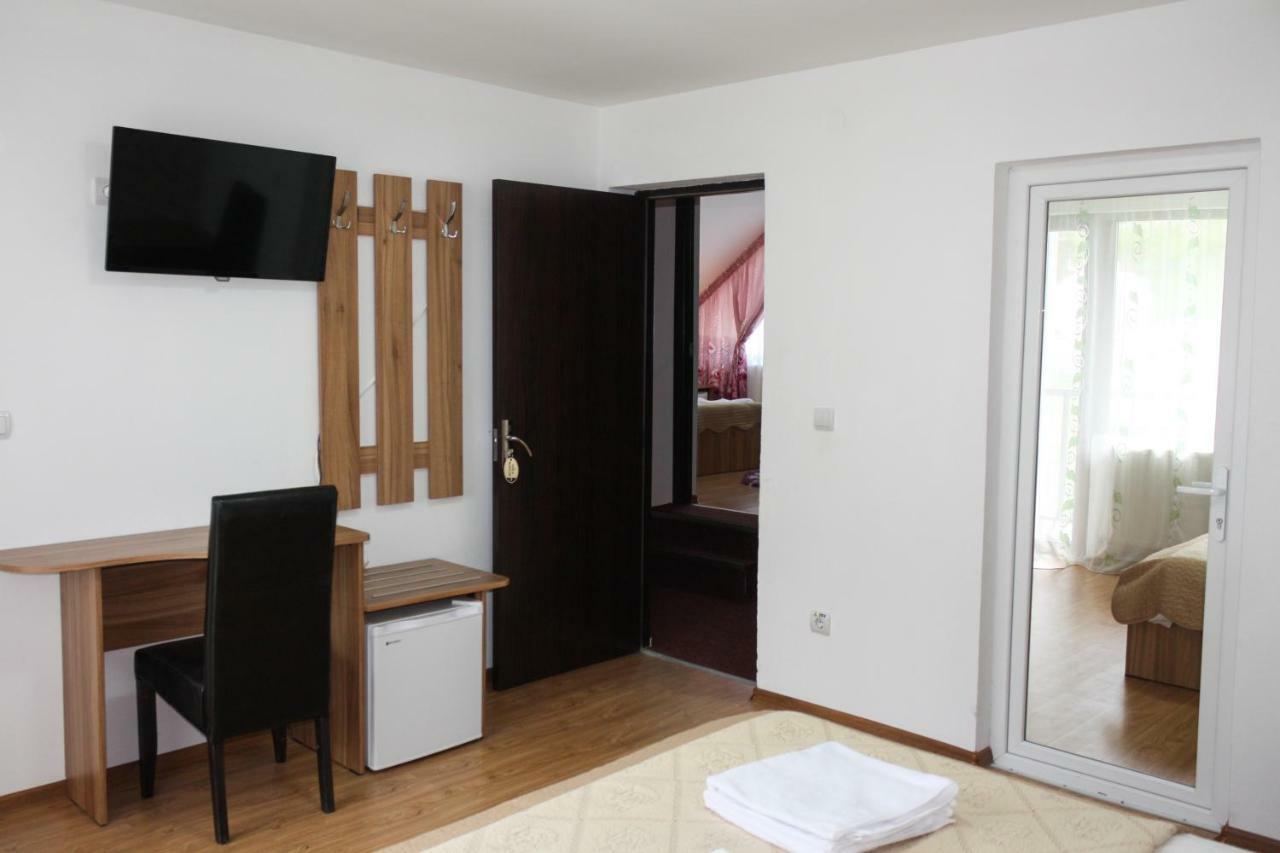 Hotel Perla Muntilor Rânca Zewnętrze zdjęcie