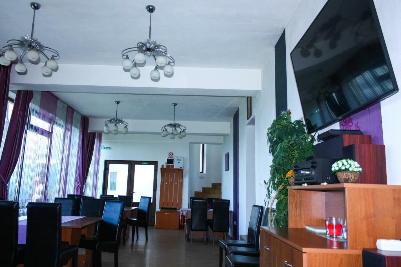 Hotel Perla Muntilor Rânca Zewnętrze zdjęcie